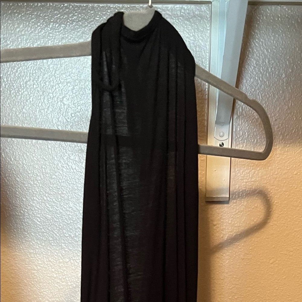 PrettyLittleThing black backless dress size small